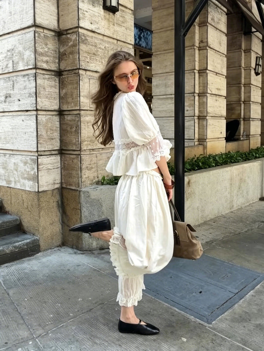 Lacy - Conjunto de blusa de encaje y pantalón corto bombacho