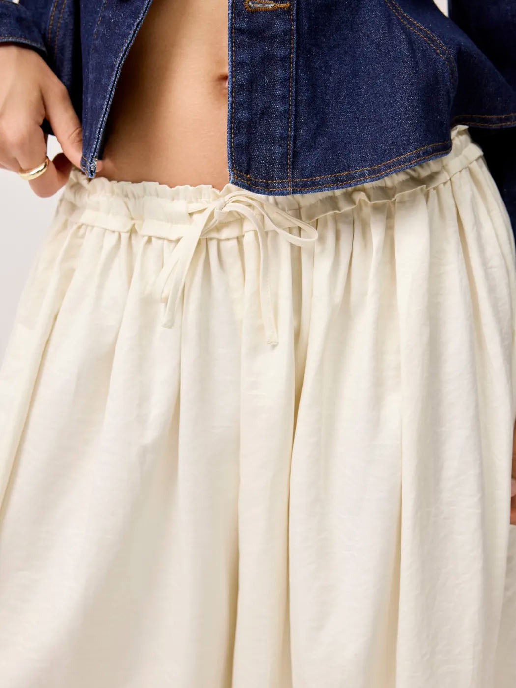 Lacy - Conjunto de blusa de encaje y pantalón corto bombacho