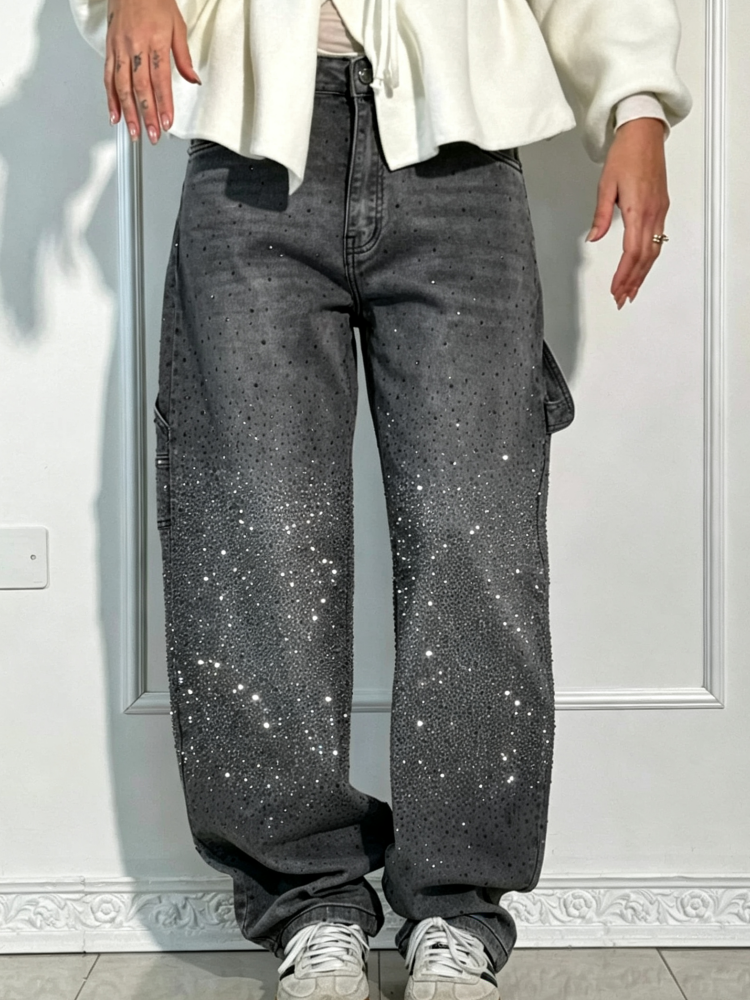 Vaquero ancho estilo carpenter con acabado brillante