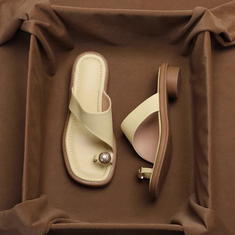 Damen Blockabsatz-Sandalen – Eckige Spitze & Verstellbare Riemen